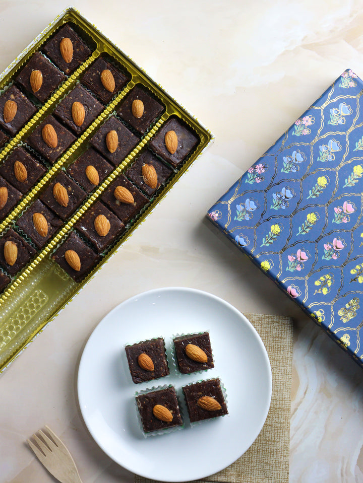 Almond Chocolate Fudge - Khajoor - The Sugarfree Store
