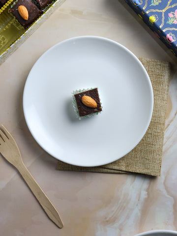 Almond Chocolate Fudge - Khajoor - The Sugarfree Store